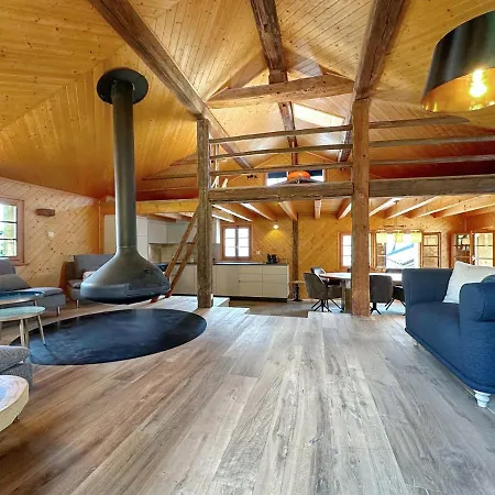 Family Karibu - 4 Vallees - Next To Verbier
